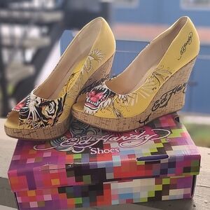 Ed Hardy platforms